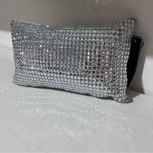MINI CRYSTAL PILLOW